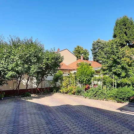 In - Balaton 19671 Appartement *