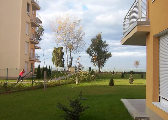 In - Balaton 19671 Apartment